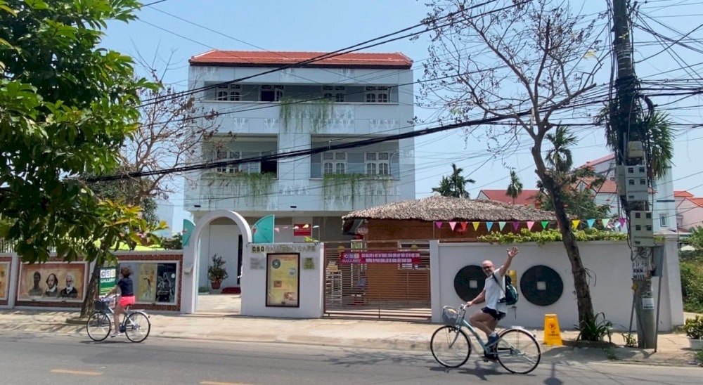 The modern and spacious exterior